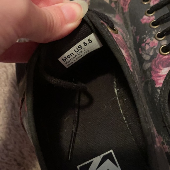 Floral Vans - Picture 2 of 3